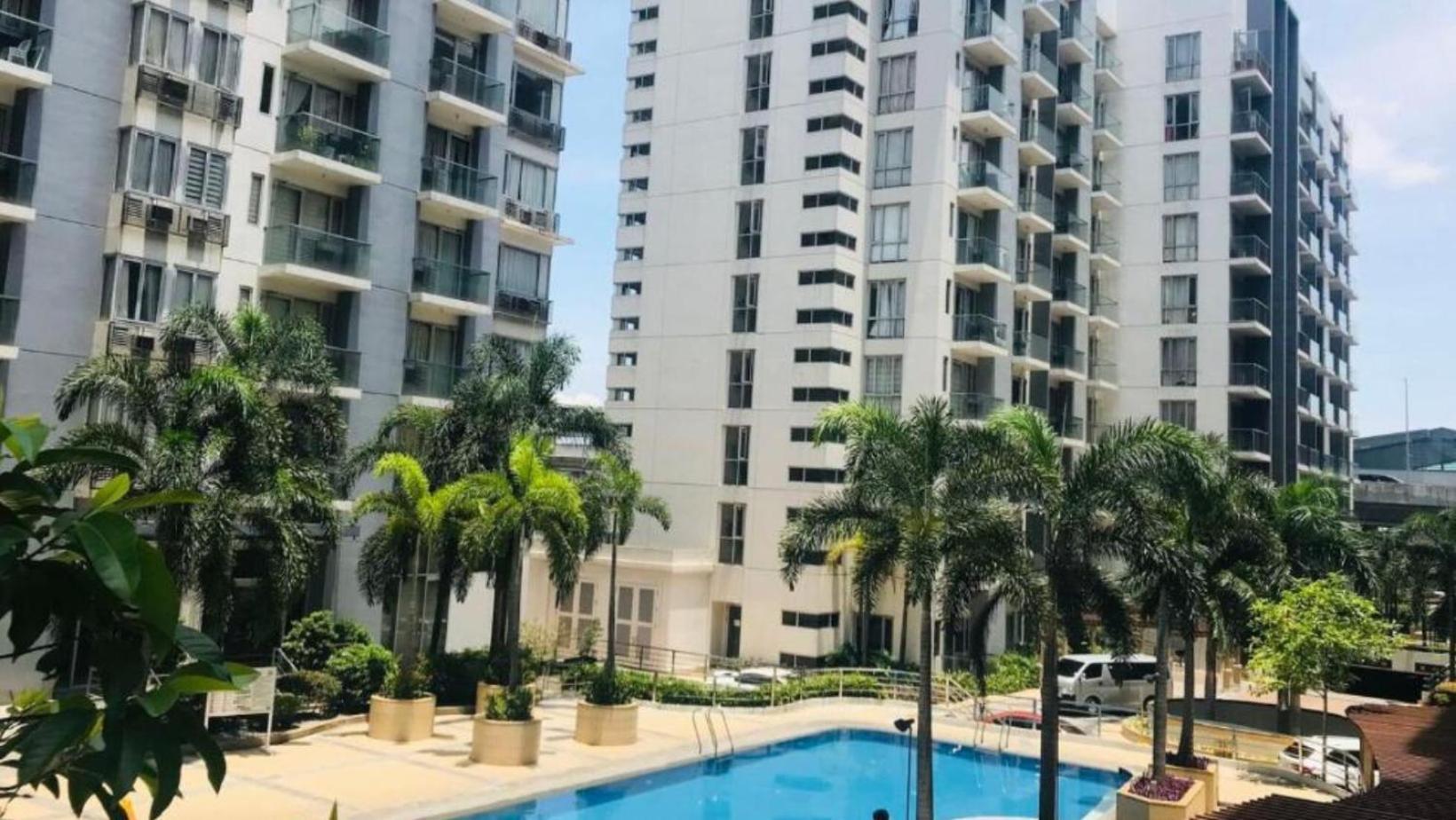One Palm Tree Villas Condominium - Studio 7Th Fl With Balcony - Across Terminal 3 Airport Pasay Exterior photo