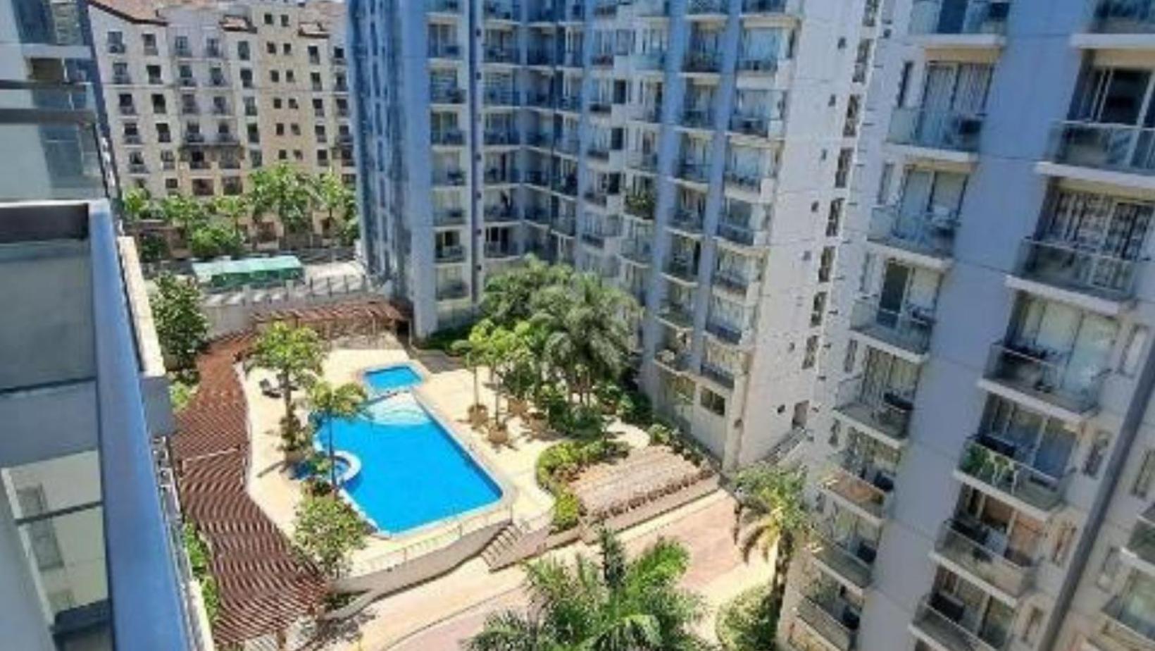 One Palm Tree Villas Condominium - Studio 7Th Fl With Balcony - Across Terminal 3 Airport Pasay Exterior photo